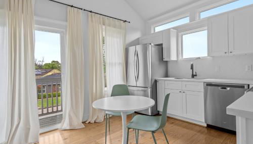 Solace One Houston 1BR with Balcony Views! - Foto 3