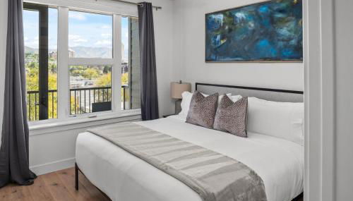 Incredible views! Pool,Gym,HTub - Foto 3