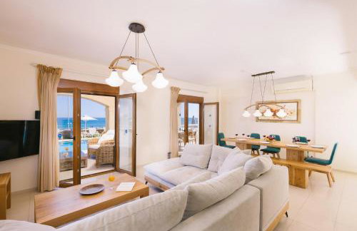Irida beachfront Villa for 12 steps to amenities - Foto 8