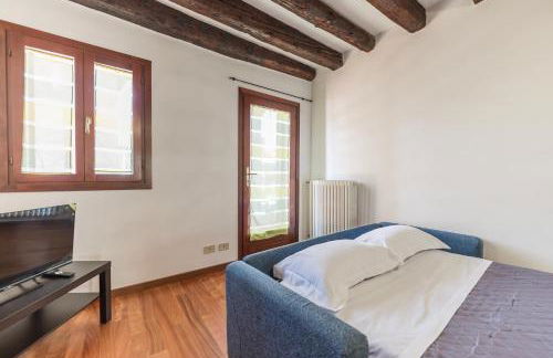 Castellana Home 221- Free Parking & Wi-Fi - Photo 16