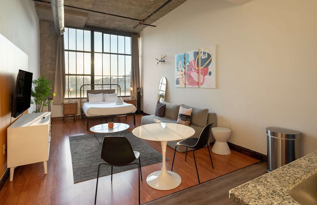 Sosuite Studio Penthouse w W/d, Gym, On-site Bar - Foto 11