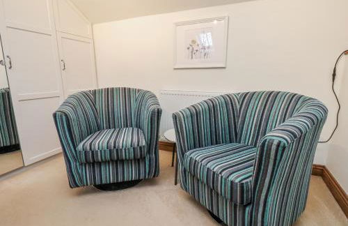 Chestnut Barn - Photo 24