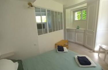 Beau studio dans un cadre exceptionnel de verdure - Foto 18