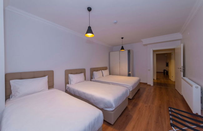 Joy Suites - Photo 8