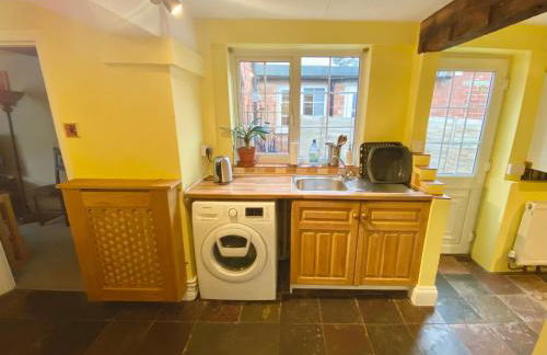 18th Century Oak Beamed Cosy Cottage - Foto 8