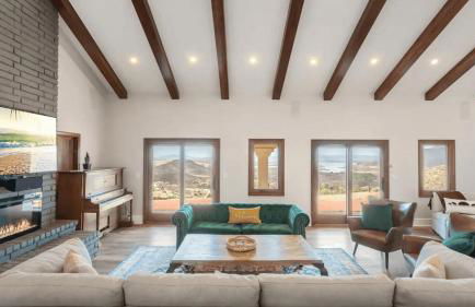 20 Acre Panoramic View Estate Hot Tub Pickleball Game Room - Foto 10