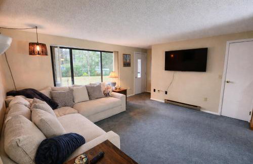 Lakefront Townhome Chestertown "Lakeside Escape" - Foto 9