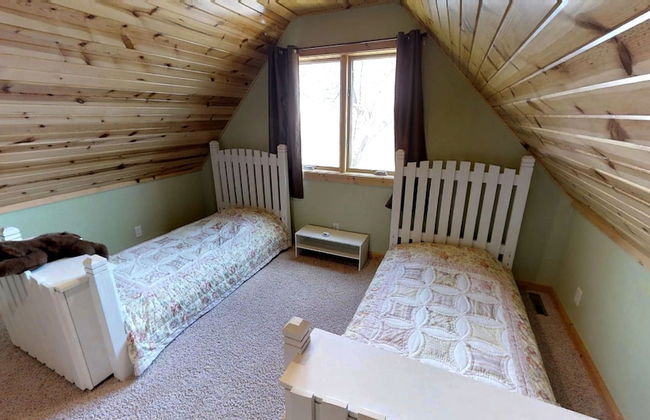 Lakefront Hideaway - Foto 9