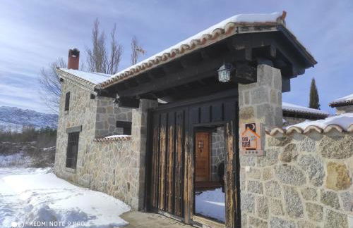 Casas Herrenales de Ulaca - Photo 3