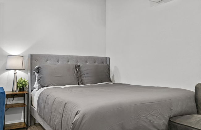 Stylish Studio Downtown Evonify - Foto 7