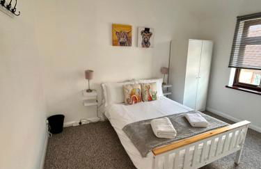 1st Floor Flat in Mews - Photo 5