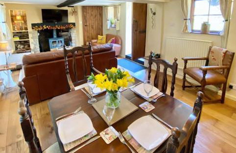 Luxury Cottage Dog friendly with Hot Tub - Foto 17