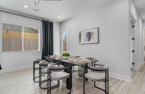 Mega Sized Luxury - Up to 24 Ppl - Downtown Access - Foto 48