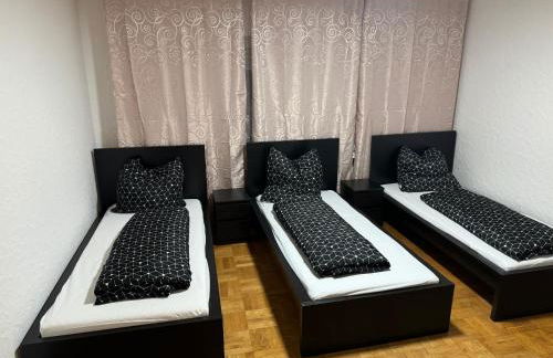 Laras voll ausgestattete Gartenwohnung mit WLAN und TV - Foto 41