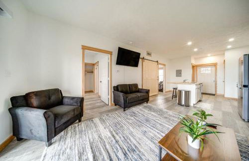 Golf Course View Centrally Located Condo in Erie - Foto 6