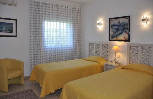 Luxury 3 bedroom Villa with Private Pool - Photo 23