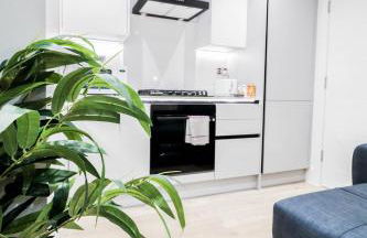 The Dashwood Suite - 2BR Modern Apt with Stylish Design Decor, Free Secure Underground Parking & 50" Smart TV - Foto 36