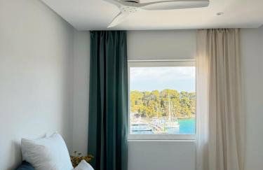 Sol MELBA Boutique Studios - Maslinica - Photo 18