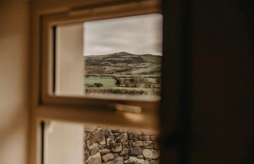 Luxury countryside cottage getaway with wood fired hot tub - Foto 11