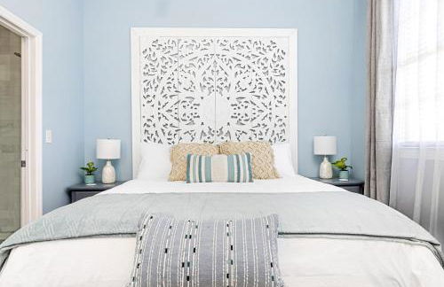 Charming Secluded Courtyard - 1 BLOCK TO KING - Foto 12