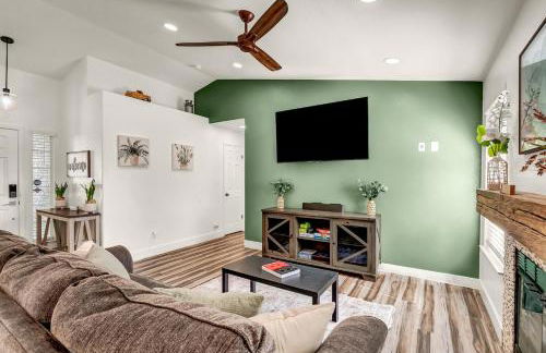 Magnolia Peaceful Vibes Cozy Near Hospital - Photo 16