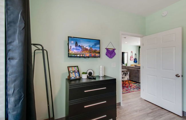 NEW 4 Bedroom Apt Near DT Walk to Restaurants - Foto 11