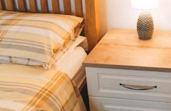 Luxury newly converted oak cottage with hot tub - Foto 11