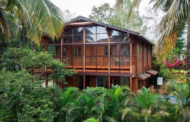 ama Stays & Trails The Malabar Villa Heliconia, Kozhikode - Foto 30