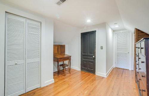 Historic and Charming Pittsboro Home with Fireplaces - Photo 25