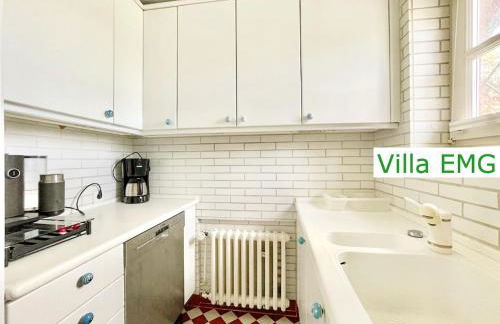 Villa EMG Ferienhaus in Alleinlage mit Privatsee Jacuzzi und Sauna für bis zu 22 Personen bei Osnabrück - Foto 58