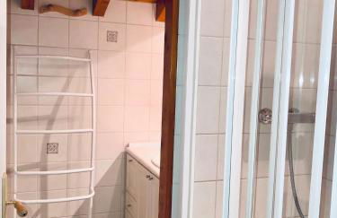 Chalet Rivière du Bon Nant Location de 6 à 14 personnes en Haute Savoie - Foto 36