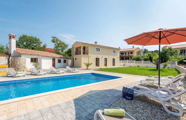 Holiday Home in Labin With Private Pool - Foto 26