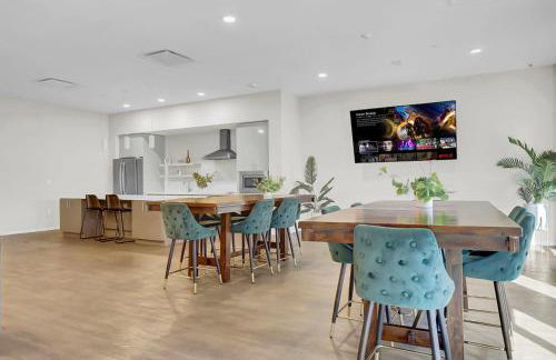 Luxury lofts, Downtown, Playhouse Sq, Near Stadium and Arena, Fire Pit, Rooftop deck, BBQ, Parking -fcfs, Close to EVERYTHIHNG! - Foto 25