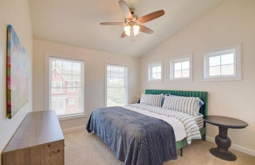 Near TBK Bank Sports Complex Quad Cities Townhome - Foto 12