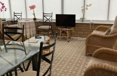 Room with a View - Photo 3