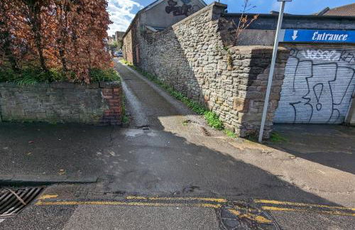 5BR townhouse Arnos Court Villa Bristol w parking - Foto 29