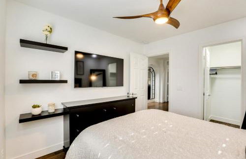 7 Mi to State Farm Stadium Family Home with Pool - Foto 19