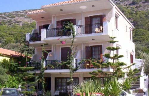 Patra's Apartments Kleopatra and Komissa - Foto 7