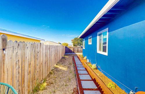 Deep Blue Seaside - Photo 4