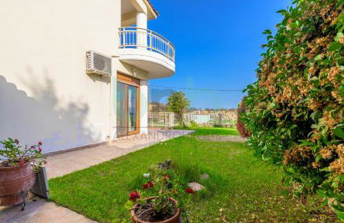 Thea Dikella - Foto 35