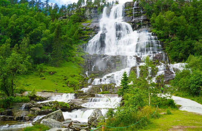 Geführte Tagestour - Nærøyfjord Kreuzfahrt, Flåm & Stegastein Aussichtspunkt - Foto 8