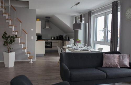 moderne Neubau-Wohnung mit Kamin und 35qm Dachterrasse - Foto 9