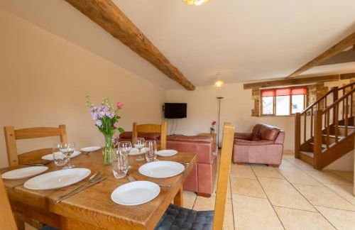 The Drey - Ash Farm Cotswolds - Photo 10