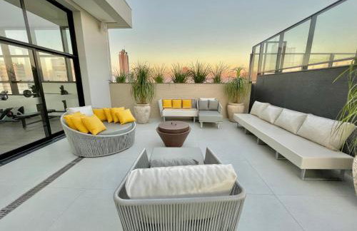 Flat Relicário com Linda Vista da Cidade - Foto 25