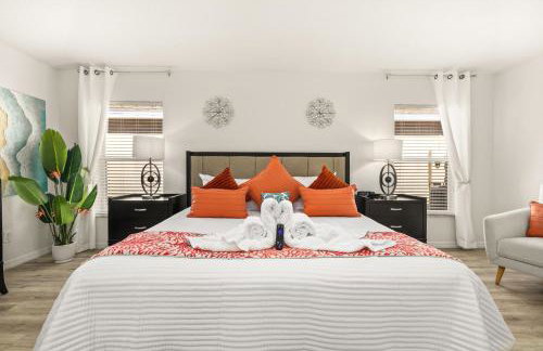 654- Newly Renovated Fabulous 4-Bedroom Pool Home in Watersong Resort, Game Room, Theater Room and More - Foto 37