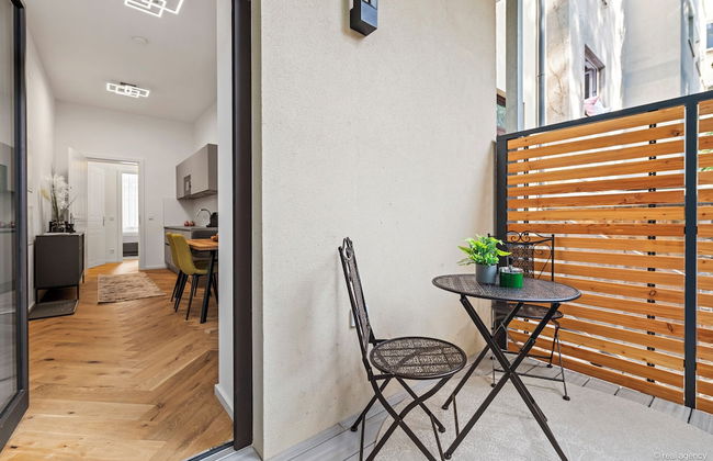 easy flat Hernals - Photo 52