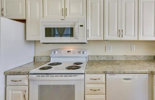 Cozy Westbrook Vacation Rental - Walk to Beach! - Foto 8