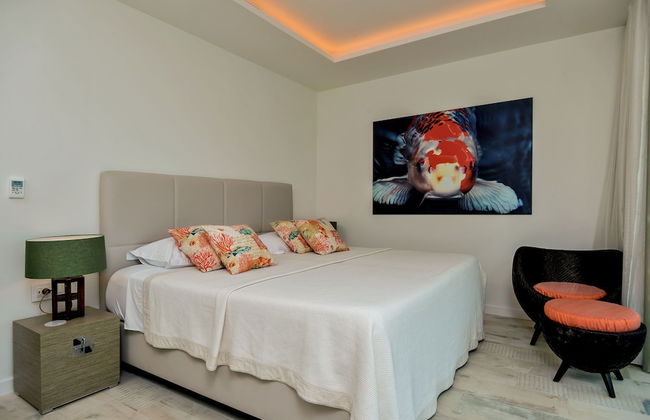 Beachfront Villa Seven Sins with Pool - Foto 5