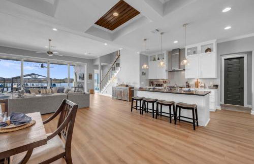 Luxury Waterfront Home with Swimming Pool Hot Tub and 2 Boat Slips - Foto 20