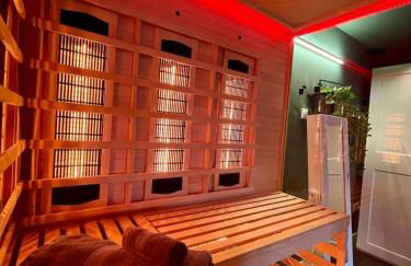 Bahnhofsromantik trifft Luxus - Alter Bahnhof von Kruft - Foto 78